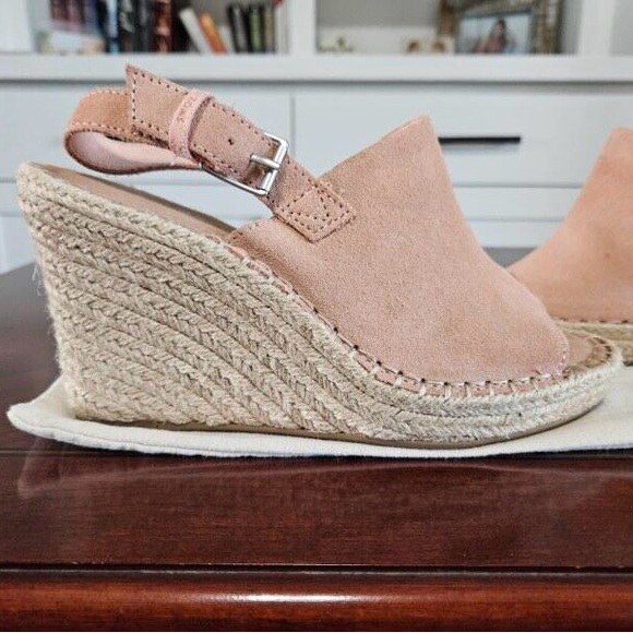 Size 7.5 Tom’s Wedges Espadrilles - Picture 4 of 13